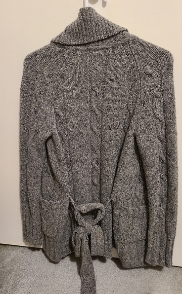 Sweater - Picture 2 of 2